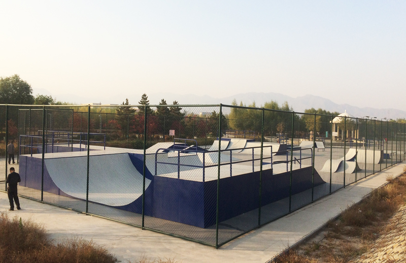 內蒙古包頭市昆河公園極限運動場