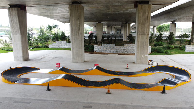 山東省淄博市魯泰立交橋下小輪車場地