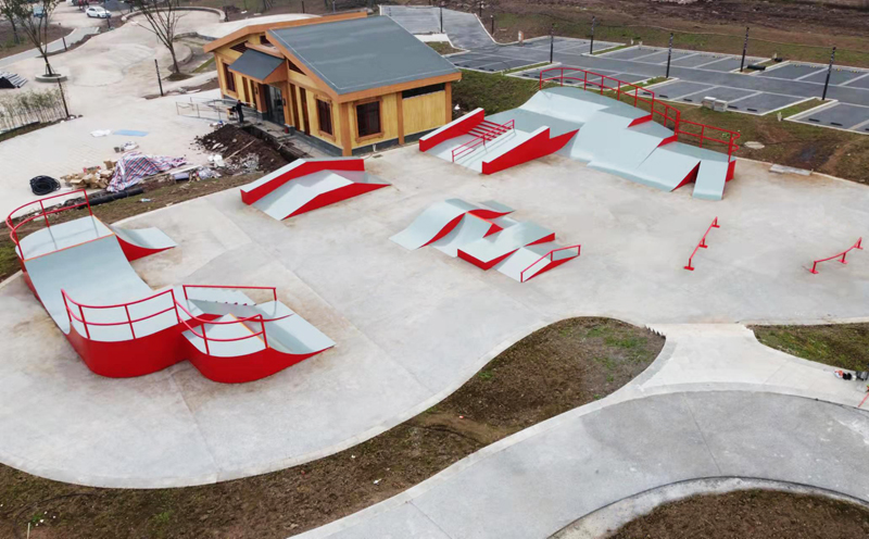 四川省宜賓市長(zhǎng)寧淯江河公園極限運(yùn)動(dòng)場(chǎng)